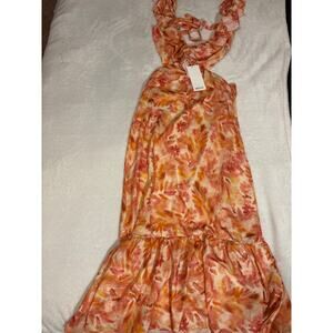 Urban Way orange floral cut out Backless with tie and zipper closure Size large.